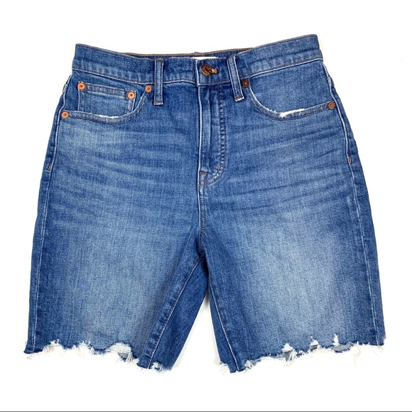 Madewell Sz 26 High Rise Denim Shorts Midi Length Cut Offs Jean Distressed l0367 - Picture 3 of 11